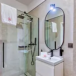 208 Z 2 Sypialniami, 2 Lazienkami Z Basenem, Sauna, Jacuzzi, Przy Samej Plazy - 5d * Niechorze